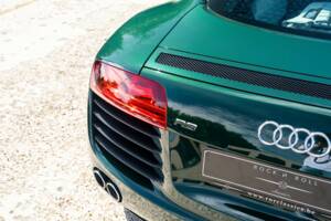 Image 16/33 of Audi R8 (2007)
