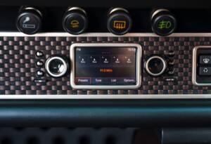 Image 22/34 of Porsche 911 Singer (2023)