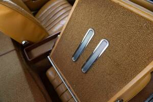 Image 33/50 de Mercedes-Benz 280 SL (1969)
