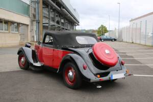 Immagine 13/45 di Citroën Traction Avant 11 BL (1952)