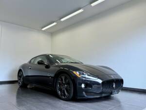 Bild 2/25 von Maserati GranTurismo S (2008)