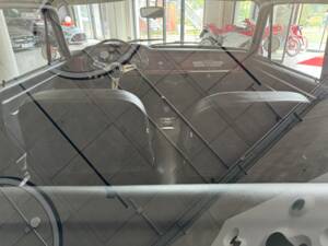 Image 27/30 of Maserati 3500 GTI Touring (1962)