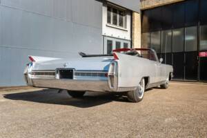 Immagine 14/44 di Cadillac Eldorado Convertible (1964)