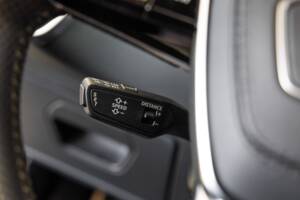 Image 19/40 of Audi RS6 Avant (2019)