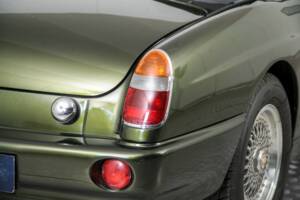 Immagine 32/50 di MG RV8 (1994)