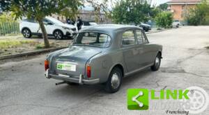 Image 2/10 of Lancia Appia (1963)