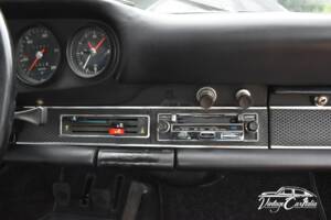 Bild 19/23 von Porsche 911 2.2 T (1970)