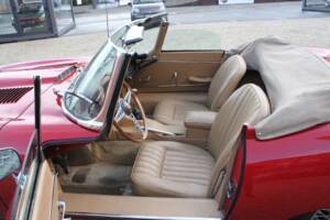 Bild 13/17 von Jaguar E-Type 4.2 (1966)