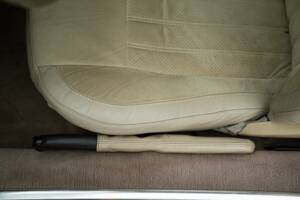Bild 35/50 von Jaguar XK8 4.0 (2006)