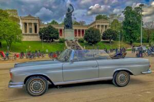 Bild 9/20 von Mercedes-Benz 300 SE (1963)