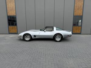 Immagine 4/18 di Chevrolet Corvette Sting Ray (1980)