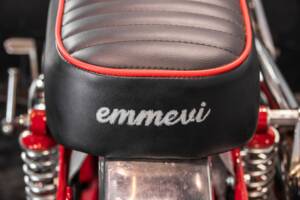 Image 25/34 of MV Agusta 250 Bicilindrica (1970)