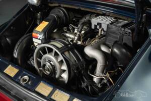 Bild 18/19 von Porsche 911 Carrera 3.2 (1985)
