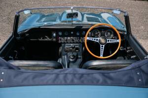 Bild 41/44 von Jaguar E-Type 4.2 (1965)