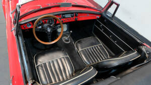 Image 5/19 de MG MGB (1965)