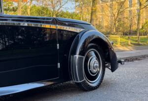 Image 10/21 of Alvis 4.3 Liter Convertible (1938)