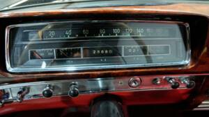 Image 7/30 of Mercedes-Benz 220 S Cabriolet (1957)