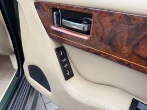 Afbeelding 18/51 van Aston Martin Virage Volante (1993)