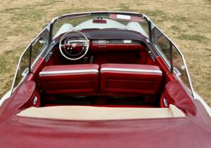 Bild 34/50 von Cadillac 62 Convertible (1954)
