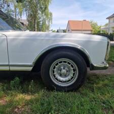 Image 34/100 of Mercedes-Benz 250 SL (1967)