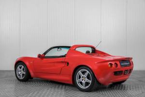 Image 8/50 of Lotus Elise 111 (1997)