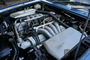 Afbeelding 4/50 van Aston Martin DBS V8 (1973)