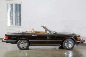 Image 6/20 of Mercedes-Benz 560 SL (1987)