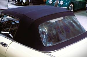 Image 24/25 of Alfa Romeo 2000 Spider Veloce (1982)