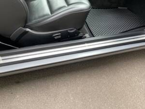 Image 9/15 of Mercedes-Benz E 220 (1996)