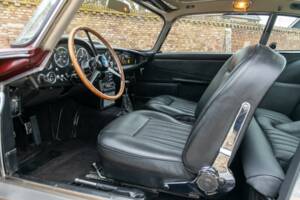 Image 19/50 de Aston Martin DB 5 Vantage (1965)