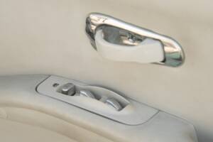 Bild 34/50 von Nissan Figaro (1991)