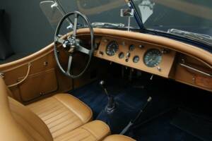 Afbeelding 23/50 van Jaguar XK 120 OTS (1952)
