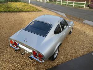 Image 4/8 of Opel GT 1900 (1970)