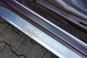 Immagine 19/50 di Mercedes-Benz 300 SL (1993)