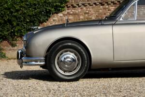 Bild 10/50 von Jaguar Mk II 3.4 (1966)