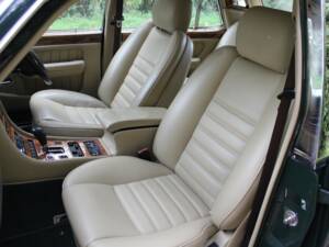 Immagine 13/20 di Bentley Brooklands R (1997)