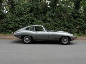Image 7/20 de Jaguar Type E 3.8 (1962)
