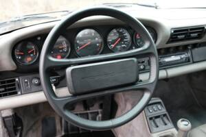 Bild 15/34 von Porsche 911 Carrera 4 (1991)
