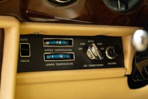 Bild 13/50 von Rolls-Royce Silver Shadow II (1979)