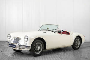 Image 1/50 of MG MGA 1500 (1957)