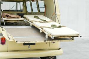 Bild 32/37 von Volkswagen T1 Kastenwagen (1966)