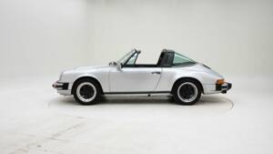 Image 8/15 of Porsche 911 SC 3.0 (1978)