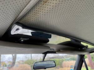 Image 13/44 of Mercedes-Benz 280 SEL 3,5 (1971)