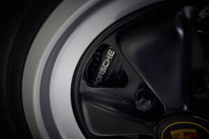 Immagine 40/96 di Porsche 911 Speedster 3.2 (1989)