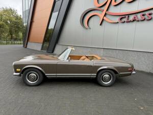 Image 1/36 de Mercedes-Benz 250 SL (1968)
