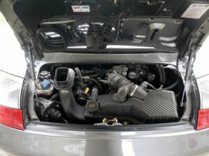 Bild 16/26 von Porsche 911 Carrera 4S (1900)