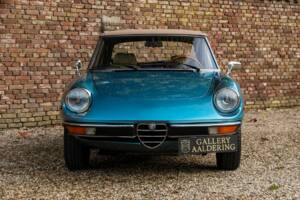 Image 13/50 of Alfa Romeo 2000 Spider Veloce (1981)