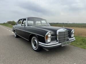 Bild 4/8 von Mercedes-Benz 300 SEL (1970)