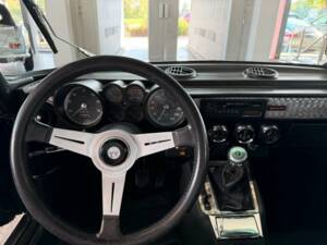 Afbeelding 11/24 van Alfa Romeo 2000 GTV (1976)