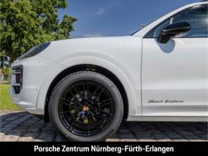 Bild 11/50 von Porsche Cayenne GTS (2026)